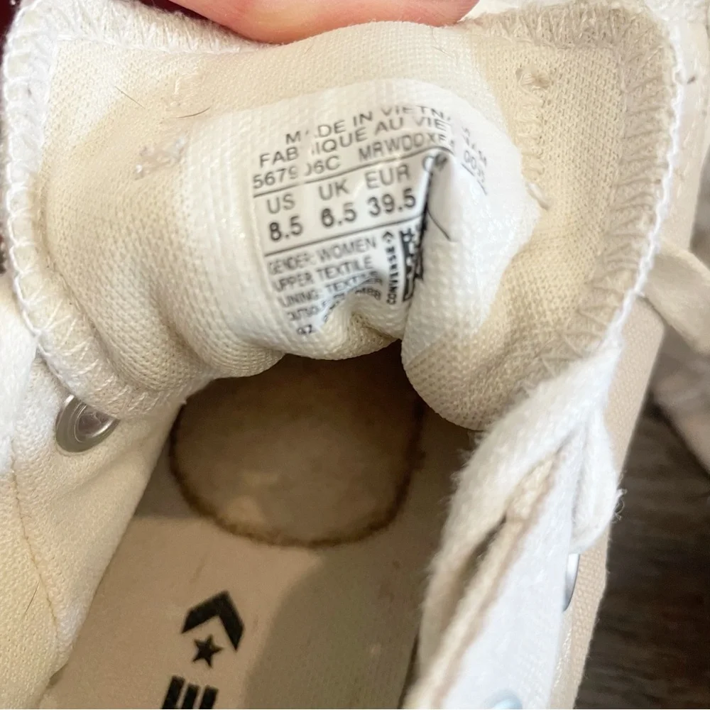 Converse All Star White Canvas Sneakers Chunky Sole 8.5